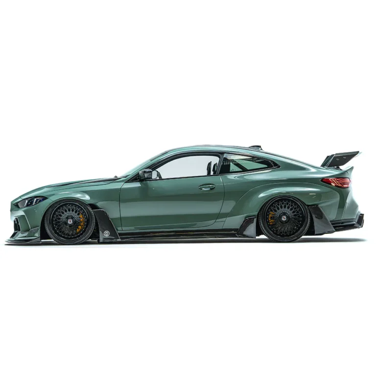 bmw_g82_M4WB_carbon-fiber_side